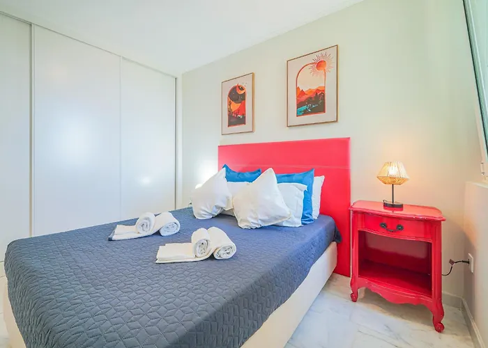 By Moje Портиман